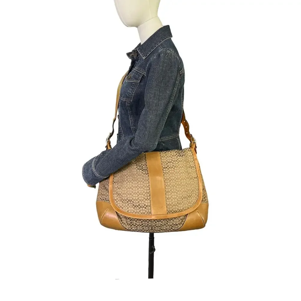 Coach Signature Canvas Leather Messenger Crossbody Bag Flap Laptop Brown Tan
